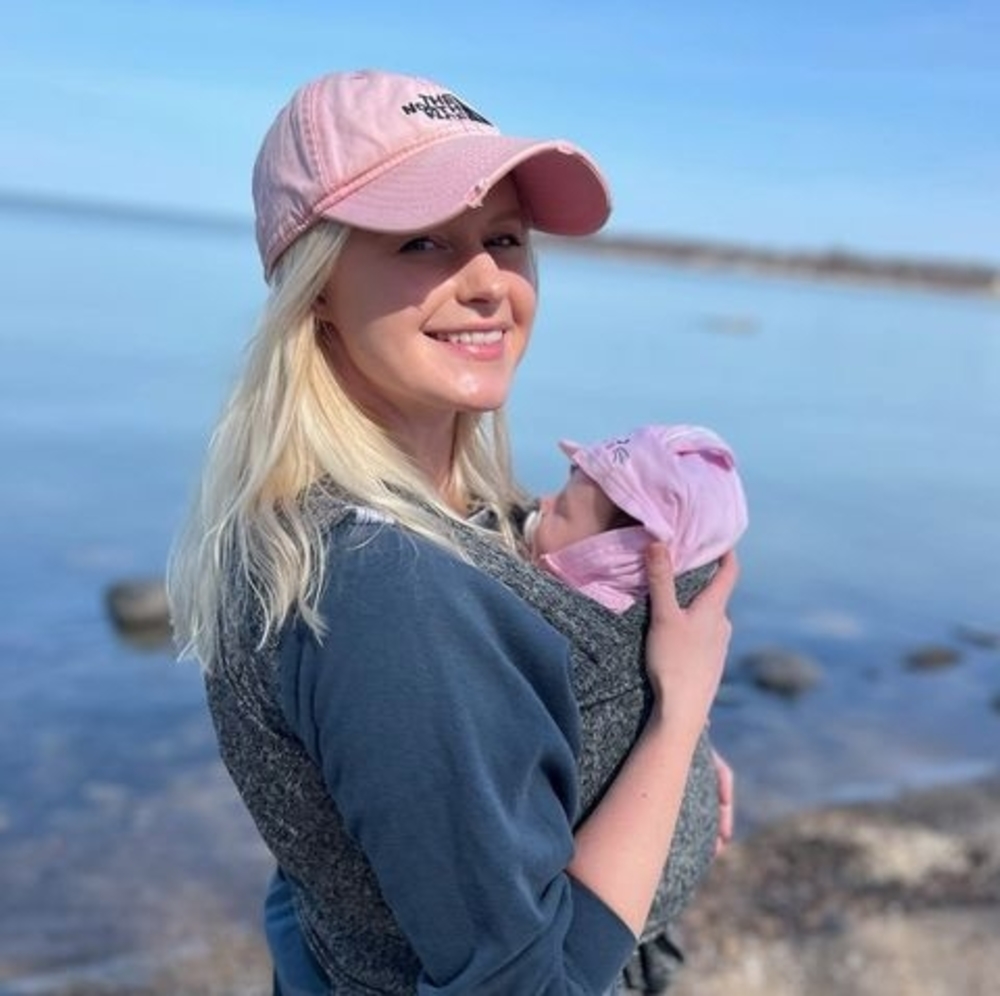 Meet your Posher, Alicia